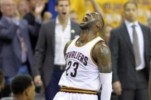  莫布利24+10骑士大胜猛龙  