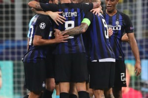  米兰德比争议红牌，VAR判定引发热议  