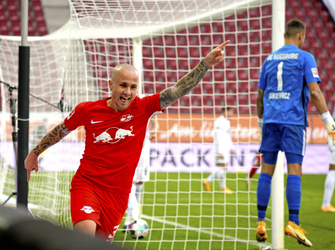  莱比锡红牛锋线犀利连入三球锁定胜局