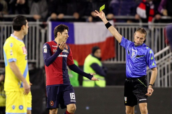  因西涅点射一锤定音，多伦多FC旧将助那不勒斯客胜卡利亚里