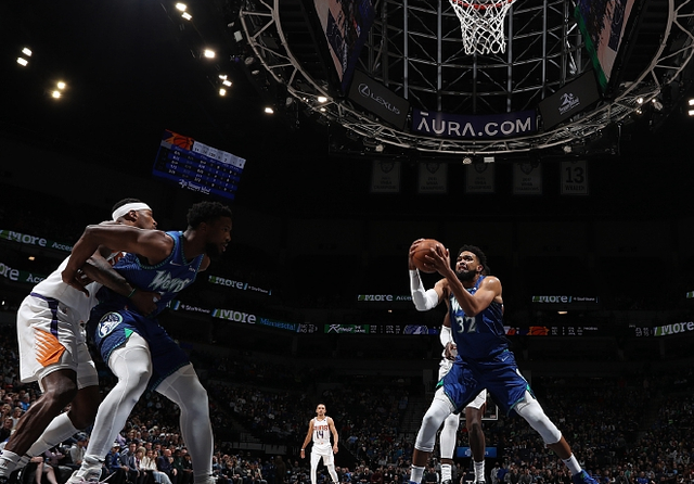  太阳保罗串联全队进攻，精准传导球撕破对手防线  